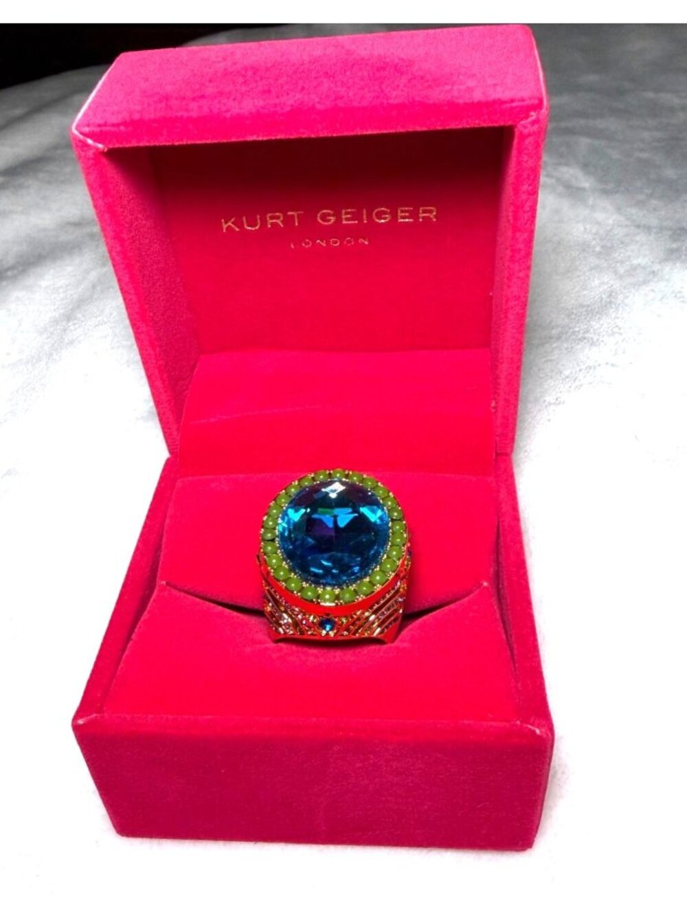 Kurt Geiger Gold-Tone Statement Ring With multicolor Crystals Sz M/L  NWT